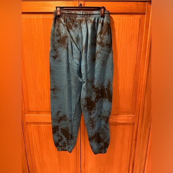 Urban Outfitters iets frans overdyed tie-dye joggers - Picture 5 of 8